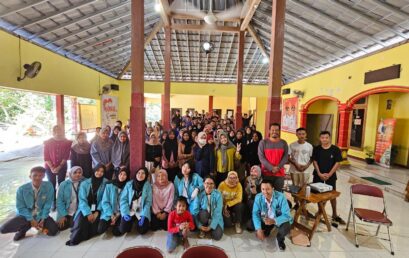 Angka Stunting Tinggi, Tim KKN Tematik Desa Plosorejo Berdayakan Remaja melalui Inisiasi & Pembinaan Posyandu Remaja