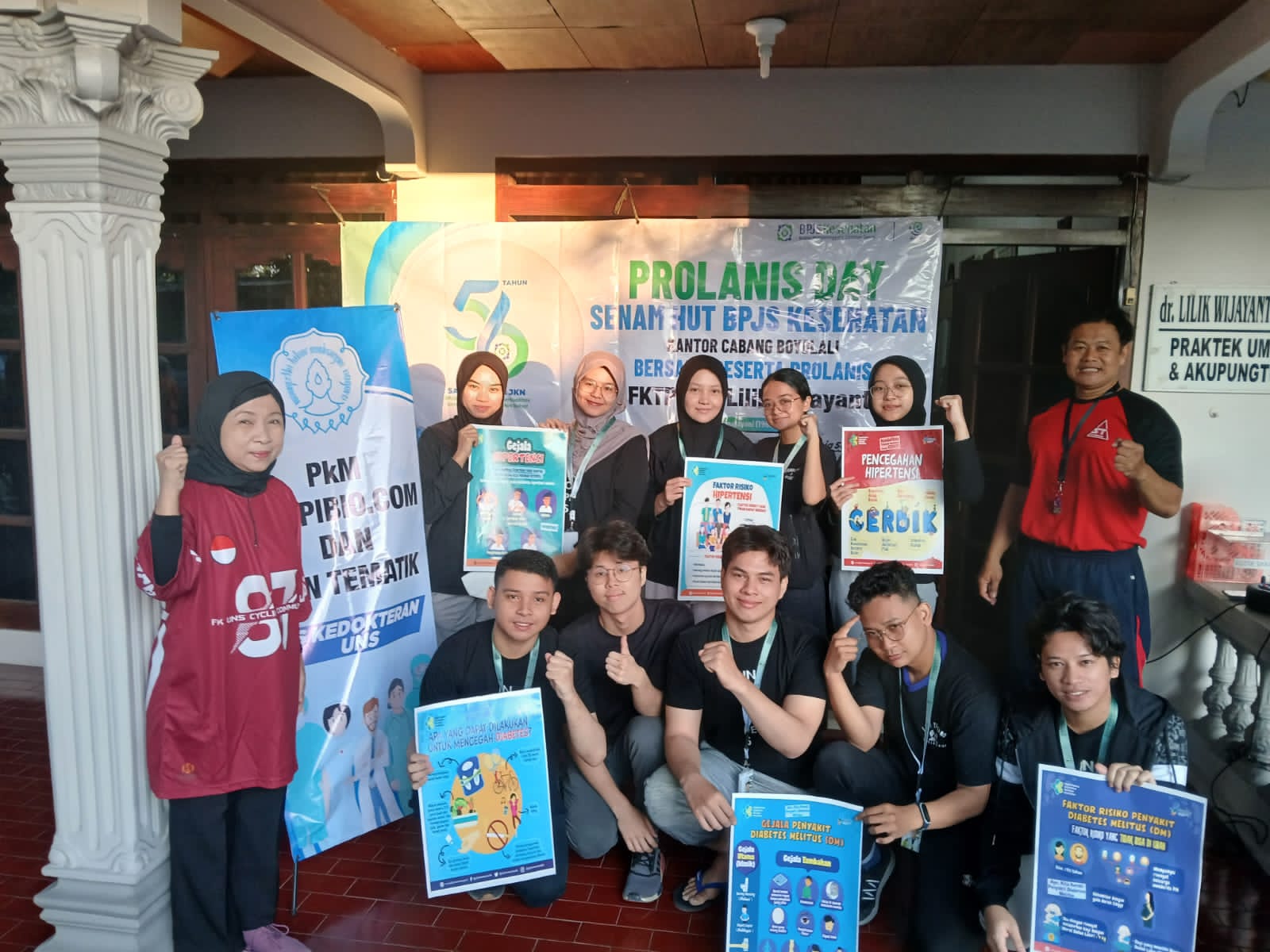 Peningkatan Literasi tentang Olah raga dan Konsumsi Buah sebagai Terapi non Farmakologi pada Penyakit Tidak Menular di kelompok Prolanis K – Nisa