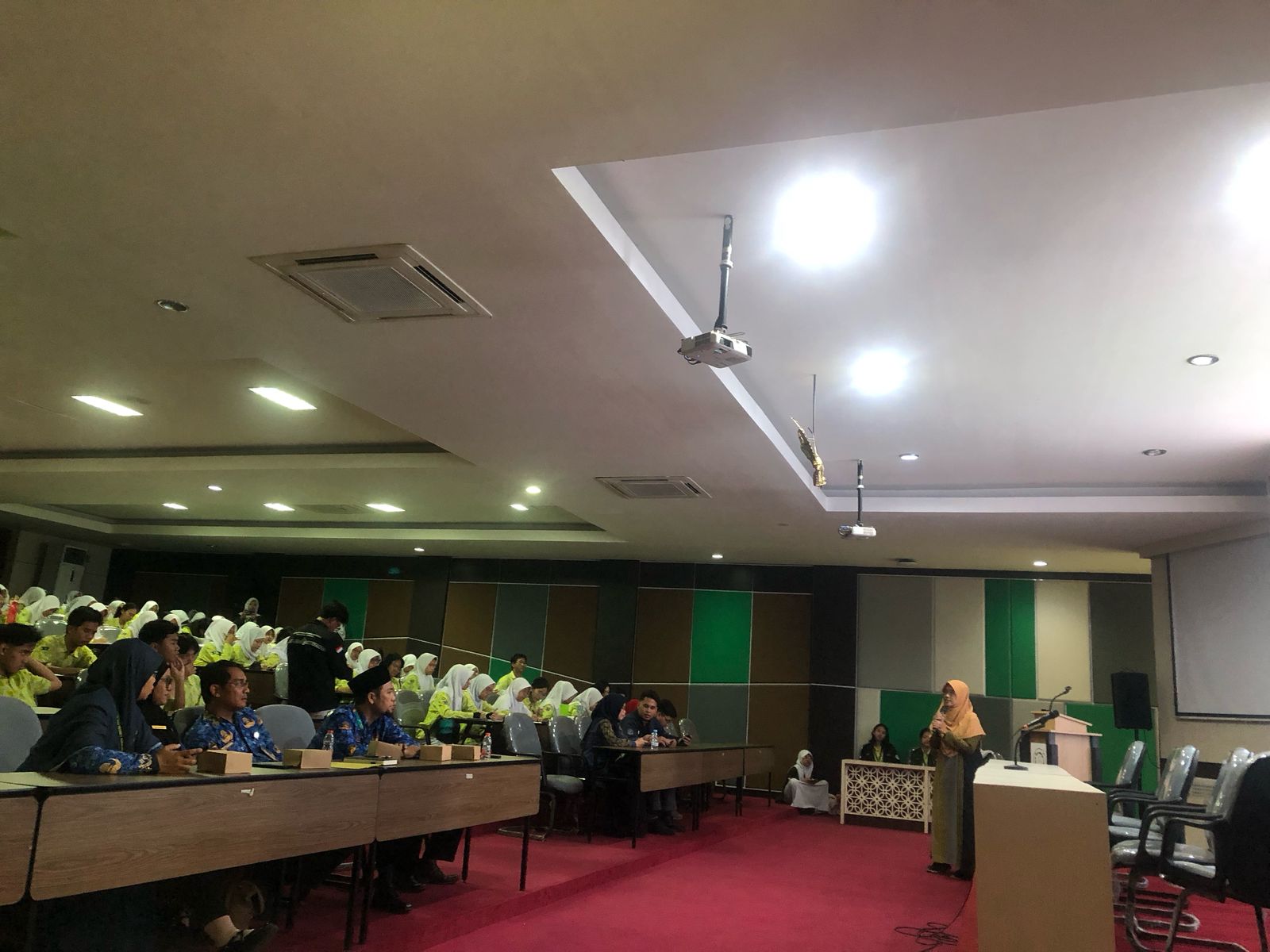 Kunjungan SMA N 1 Surakarta